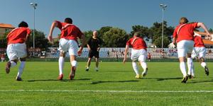 Cómo entrenarse para jugar fútbol