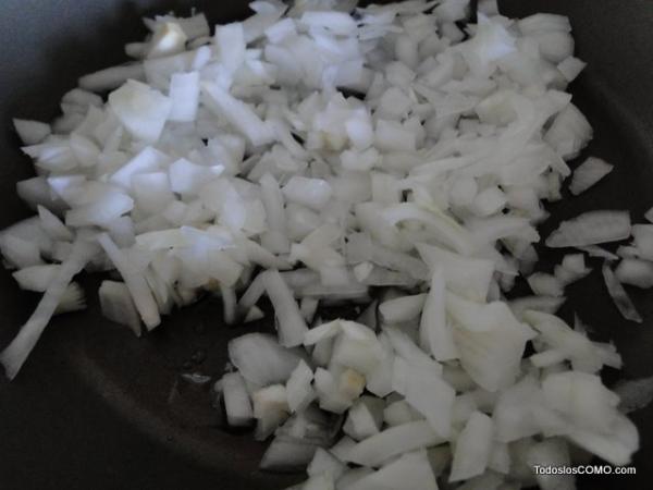 Cómo hacer tarta de atún - Paso 2