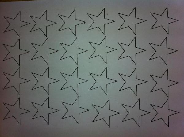 Cómo decorar una ventana con estrellas en Navidad - Paso 1