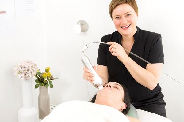 Para qué sirve el peeling ultrasónico - Cómo se hace el peeling ultrasónico