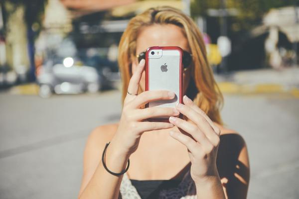 Retos para TikTok con amigos fáciles y divertidos - Retos de humor