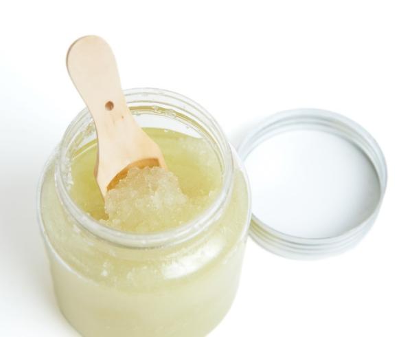 Remedios caseros para las axilas oscuras - Azúcar para las axilas oscuras 