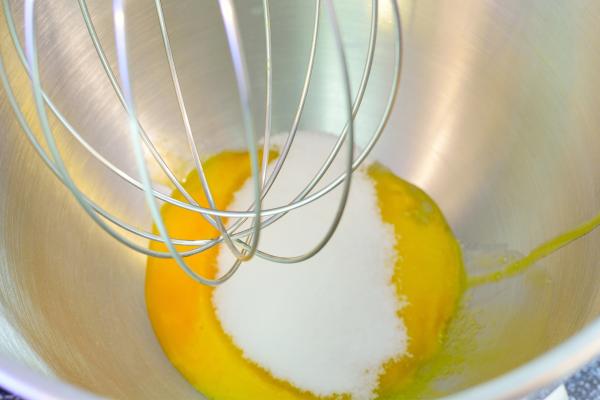 Bizcocho de castañas y yogur, una receta fácil para esta temporada - Paso 3