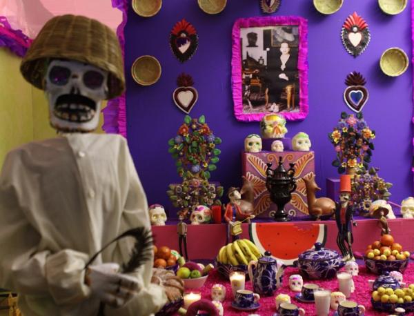 Cómo hacer una ofrenda de día de muertos
