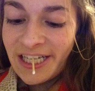 Cómo no llorar con la cebolla - Garantizado! - La cerilla en la boca