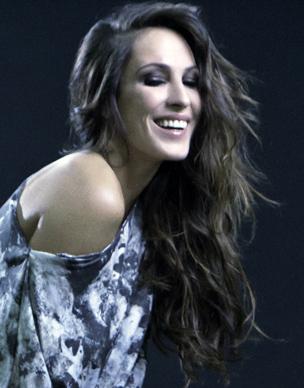 Cómo peinarme como Malú - Paso 3