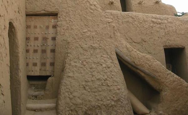 Monumentos espectaculares en África - descúbrelos - Mezquita de Dijingareyber 