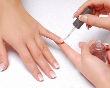 Cómo arreglar una uña rota