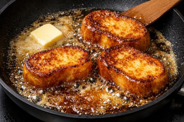 Cómo hacer torrijas con pan brioche caseras y súper esponjosas para Semana Santa - Paso 6