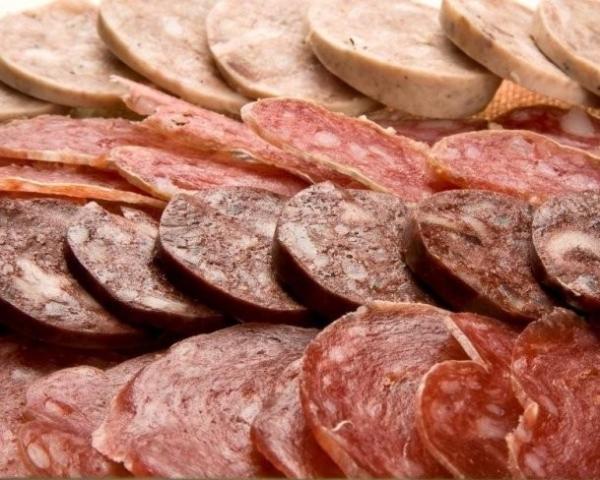 Qué alimentos aumentan la tensión arterial - Alimentos aumentan la tensión arterial: los embutidos 