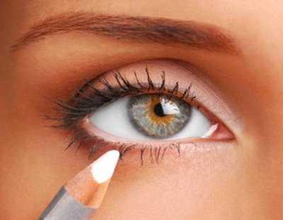 Cómo agrandar los ojos con maquillaje - Paso 5