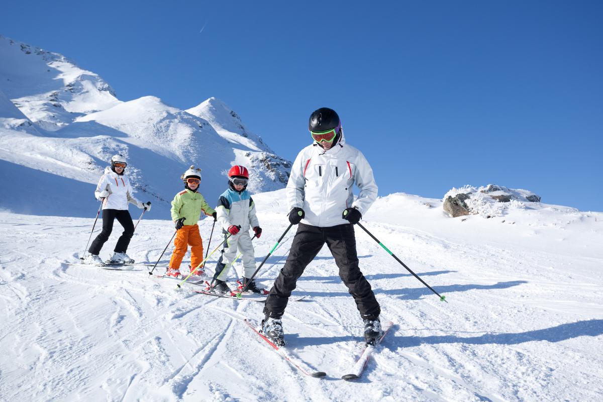 Dónde esquiar en Madrid: las mejores pistas para disfrutar en la nieve