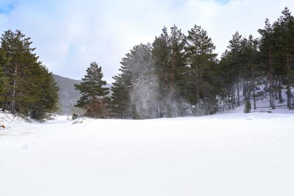 Dónde esquiar en Madrid: las mejores pistas para disfrutar en la nieve - Valdelinares