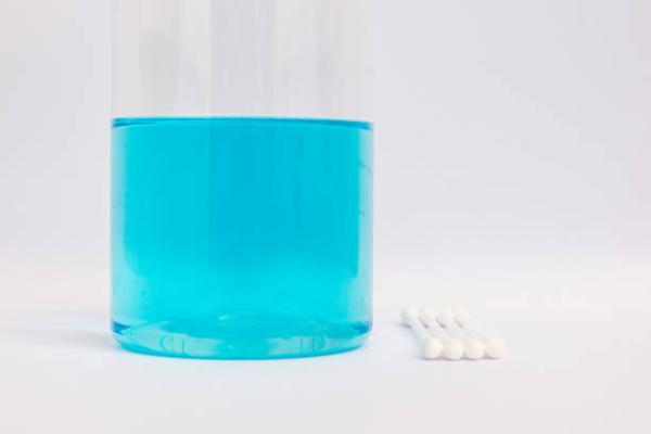 Cómo limpiar las pestañas postizas - Materiales para limpiar tus pestañas postizas