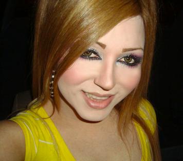 Cómo identificar a una transexual - Paso 1