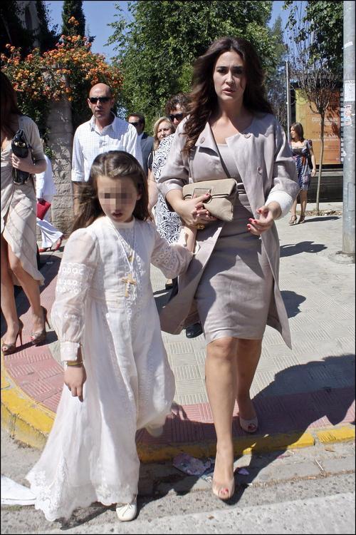 Cómo maquillarme para una primera comunión - Paso 9