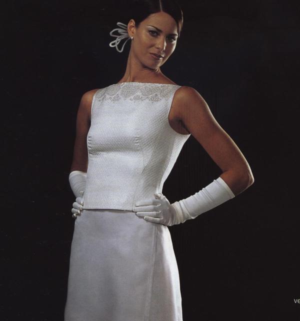 Llevar un traje de novia en avión sin que se arrugue