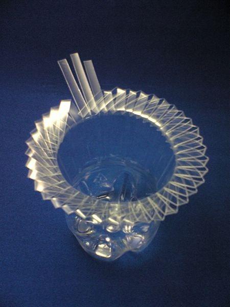 Cómo hacer un florero con una botella - Paso 8