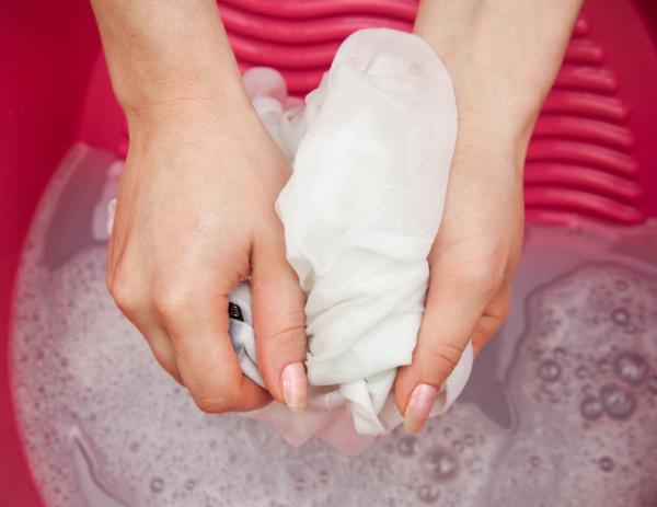 Trucos para quitar manchas de sangre en ropa blanca - Cómo quitar manchas de sangre en ropa blanca