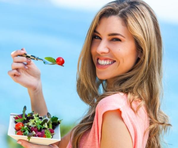 Cómo cuidar el pelo para que no se caiga - Alimentación 