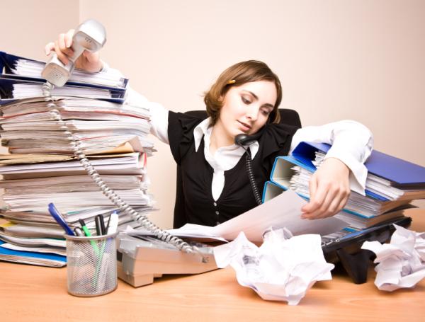 Por qué se me hinchan las manos - Retención de líquidos