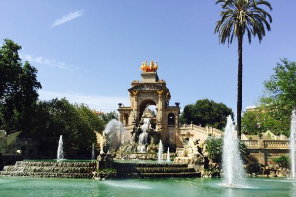 Curiosidades de Barcelona: datos que quizá no conocías hasta ahora - Barcelona es la única ciudad en el mundo en recibir la Medalla de Oro del Royal Institute of British Architects