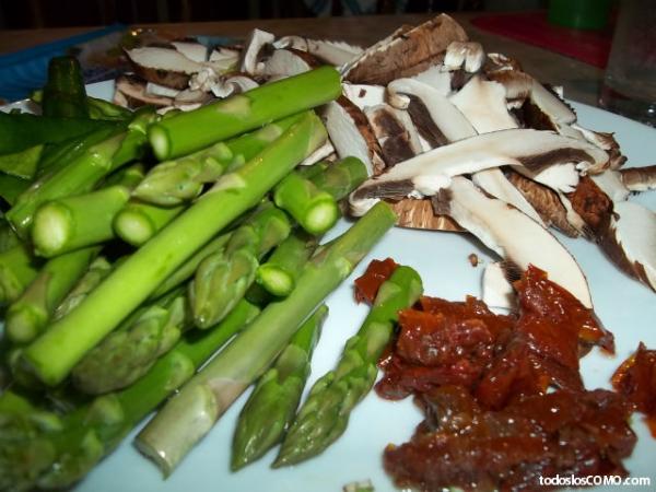 Cómo hacer un salteado de espárragos verdes - Paso 3