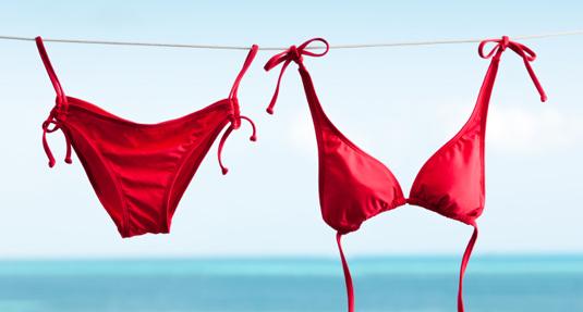 Cómo lavar los bikinis