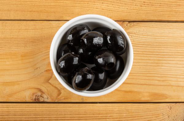 Cómo aliñar aceitunas negras - Paso 12