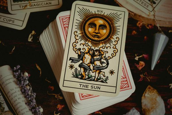 Tarot del amor: cómo saber si le gusto a esa persona o no - ¿Qué cartas indican amor verdadero?