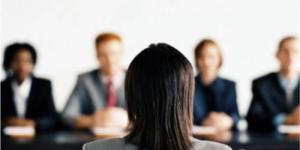 Cómo actuar en una entrevista de trabajo grupal
