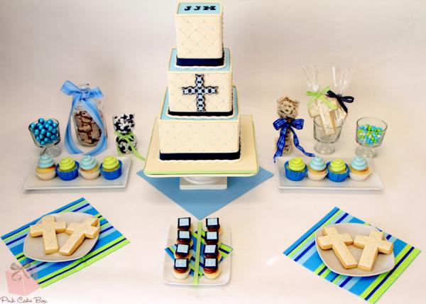 Cómo preparar una mesa dulce para bautizo - Paso 4