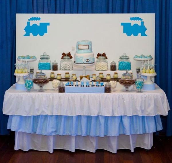 Cómo preparar una mesa dulce para bautizo - Paso 5