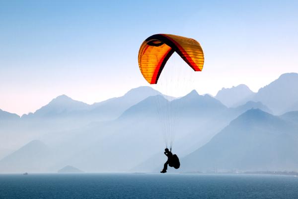 Deportes aéreos: descubre los tipos más emocionantes para vivir aventuras - Parapente