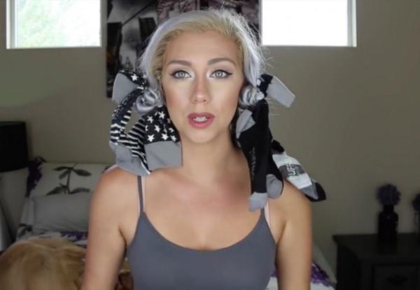 Cómo rizar el pelo sin calor - Rizos con calcetines