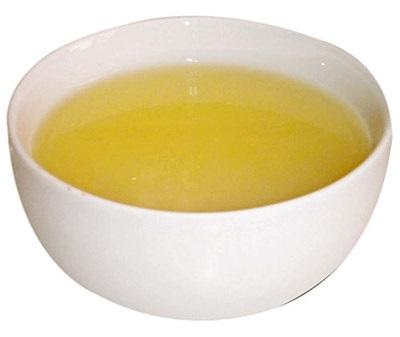 Cuáles son los tipos de caldo - Fondo blanco 