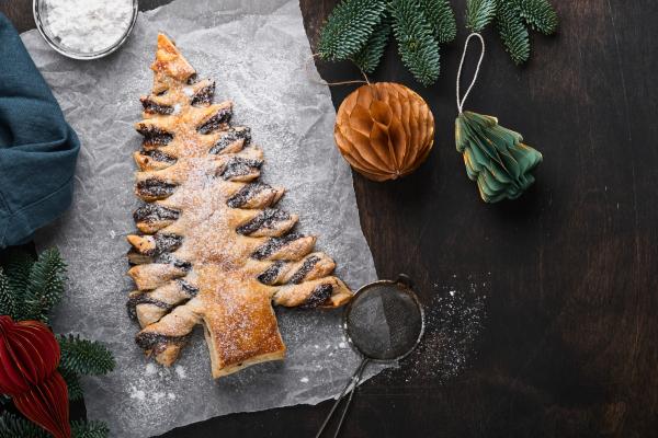 Cómo hacer un árbol de Navidad de hojaldre y chocolate
