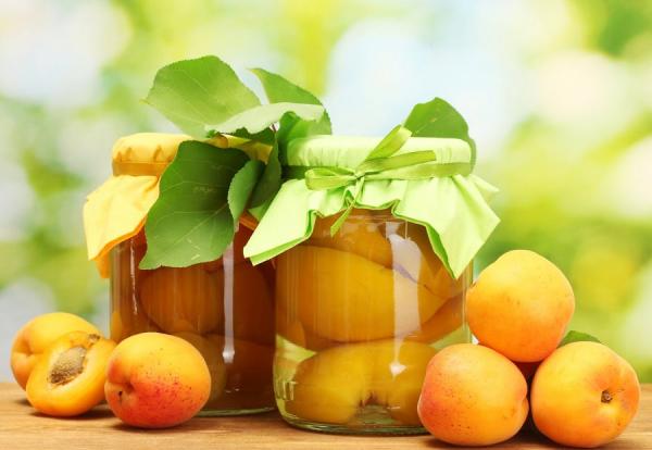 Cómo hacer duraznos en almíbar