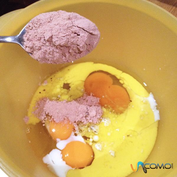 Cómo hacer un bizcocho de chocolate en el microondas - Paso 3