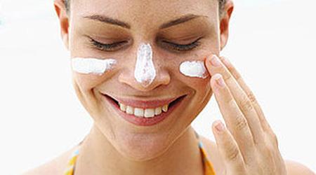 Cómo maquillarse para la playa - Paso 2