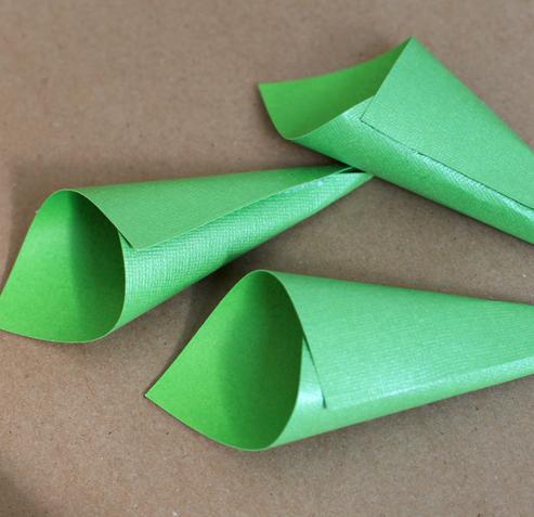 Cómo hacer cucuruchos de papel - fotos y plantillas