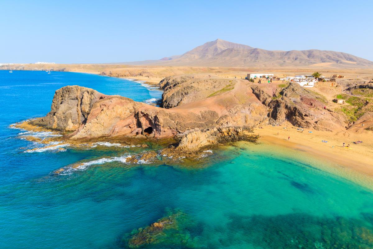 Guía con las mejores playas de Lanzarote para refrescarte