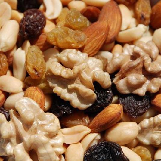 Cómo hacer barritas energéticas con chocolate - Paso 2