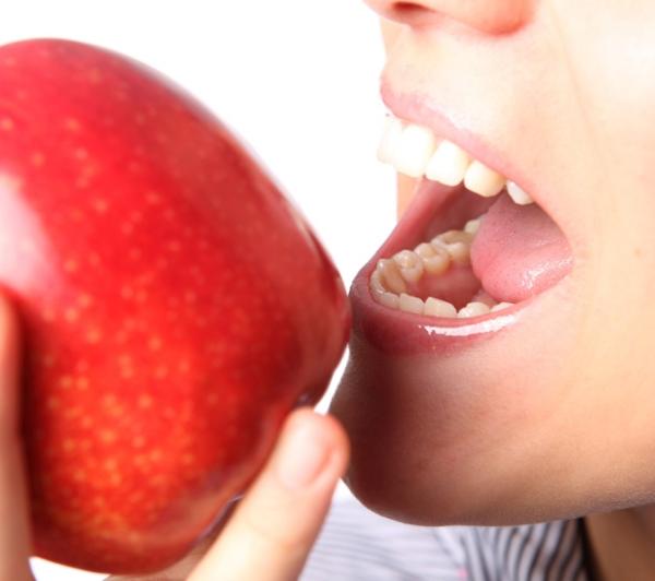 Por qué tengo los dientes sensibles