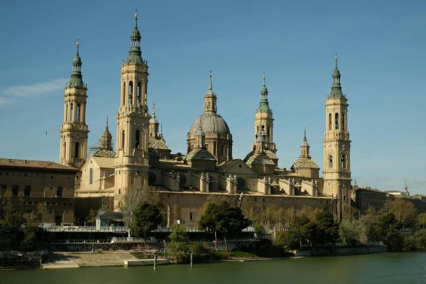 Descubre qué ver en Zaragoza en dos días: los lugares imprescindibles y guía completa recomendada - Qué ver en Zaragoza el primer día