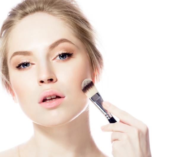 Cómo disimular la resaca con maquillaje