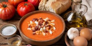 Cómo hacer salmorejo de la abuela tradicional cordobés paso a paso