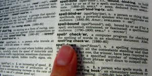 Cuál es la diferencia entre destornillar y desternillar