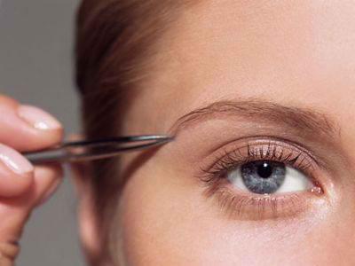 Cómo destacar las cejas - Paso 1