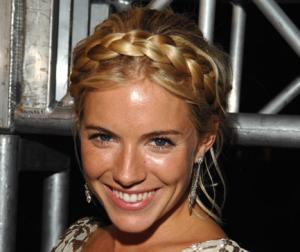 Cómo hacer peinados estilo griego - Paso 6